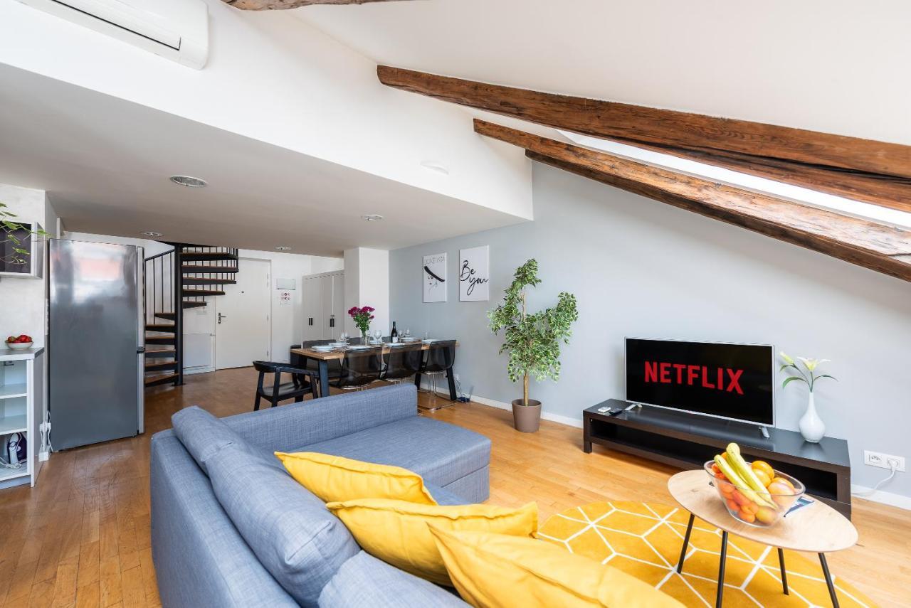 Duplex With Ac In Center Lejlighed *