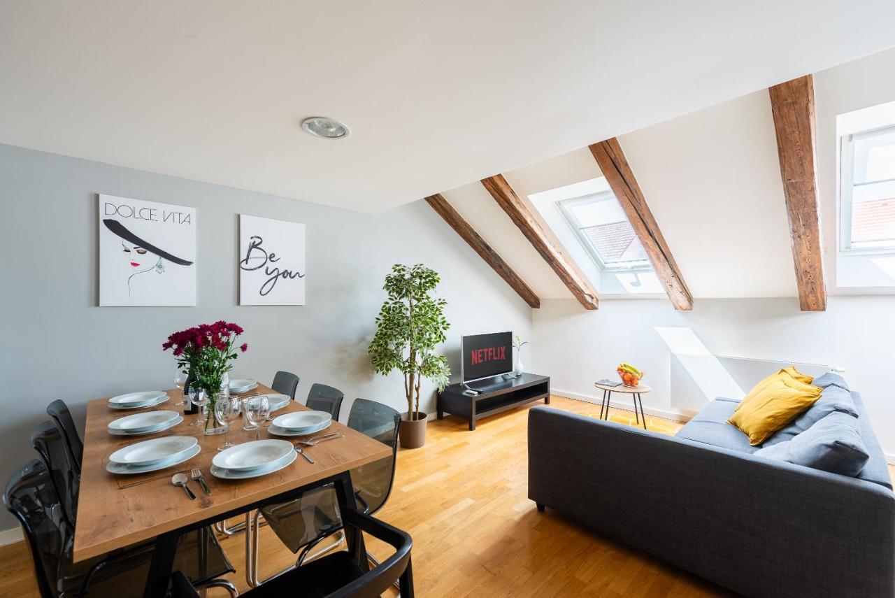 Duplex With Ac In Center Lejlighed *